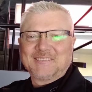 Meet your Posher, Mike